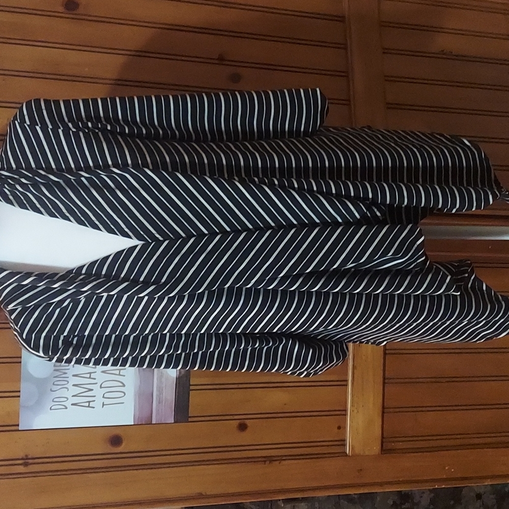 Striped open front top
